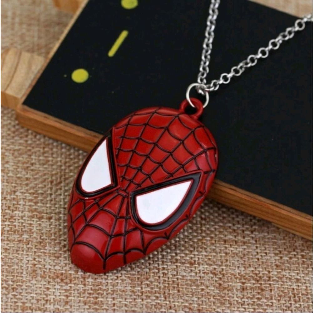 Spiderman Necklace - Picture 4 of 5